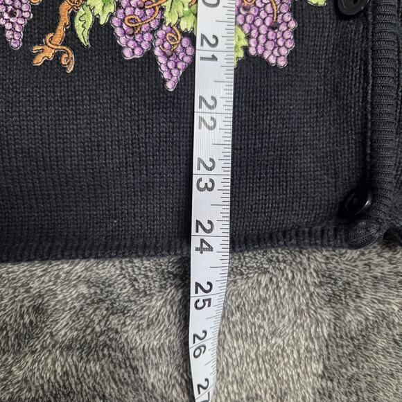 Vintage Novelty Cardigan Sweater Wine Grapes Grapevine Black Size Large - Picture 6 of 6